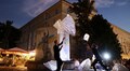 На площі Ринок показали вуличний містичний перформанс (відео)