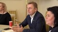 Андрій Садовий обговорив сучасні електронні методи навчання з директорами шкіл Львова
