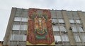 Мозаїку на просп.Чорновола, 59 перенесуть та збережуть: до напрацювання відповідного проєкту панно закриють банером