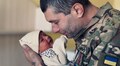 Десять років мріяли про дитину: в лікарні святої Анни у захисника народилась донечка