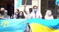 Біля Львівської міськради підняли кримськотатарський прапор