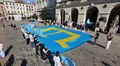 У центрі Львова урочисто підняли кримськотатарський прапор (фото)
