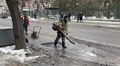 Чи дійсно кладуть асфальт у воду? Що насправді стоїть за “зимовим” ремонтом доріг