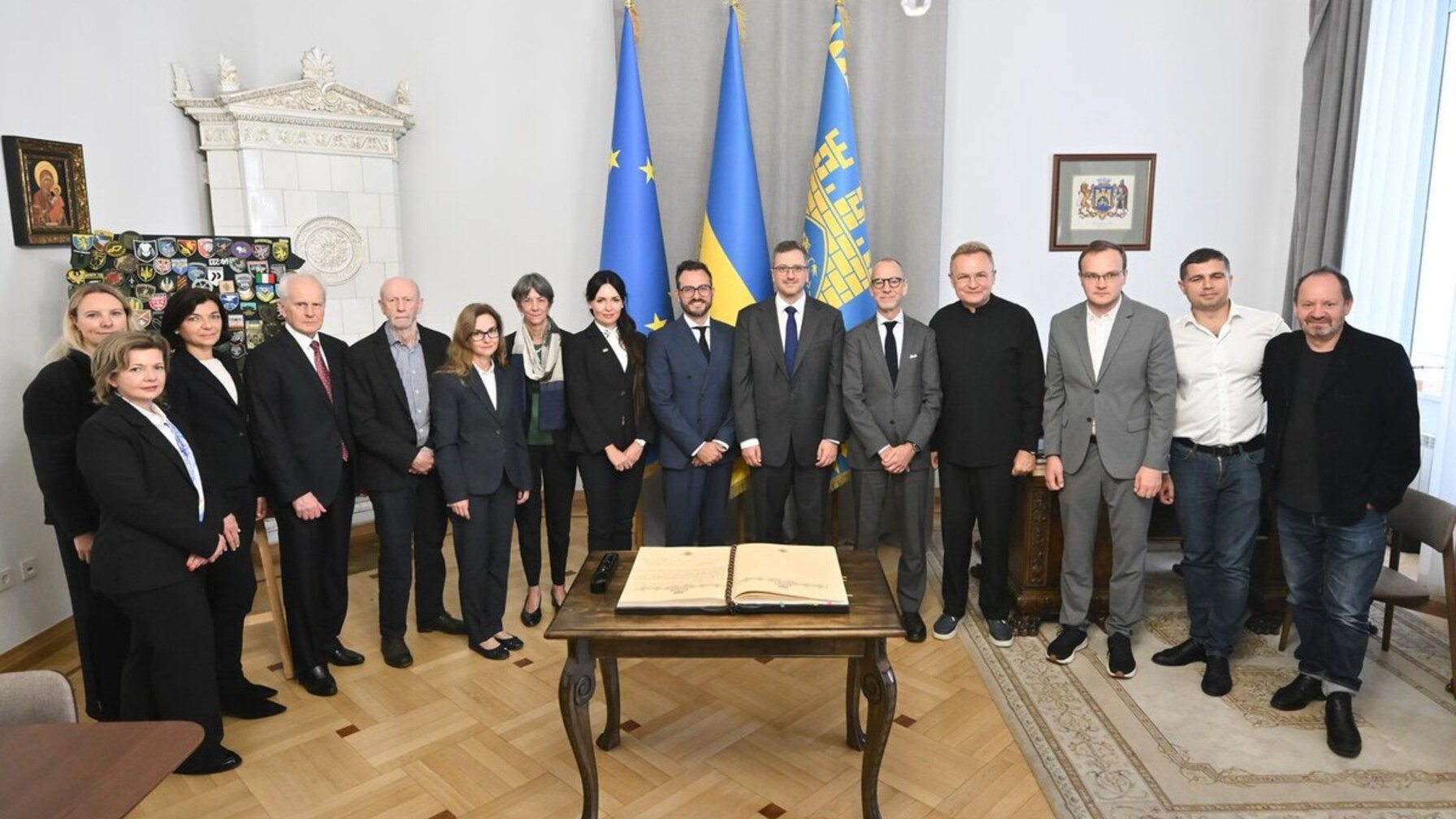 Львів відвідали очільники міжнародного Реєстру збитків від агресії рф: подано майже 200 тисяч заяв