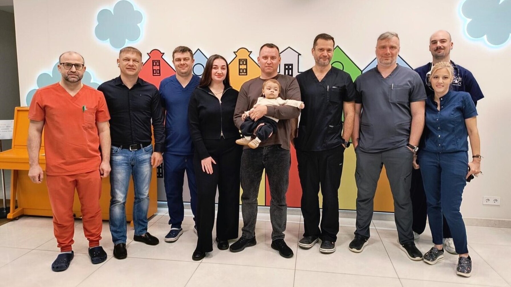 Львівські лікарі вперше в Україні пересадили печінку семимісячному немовляті