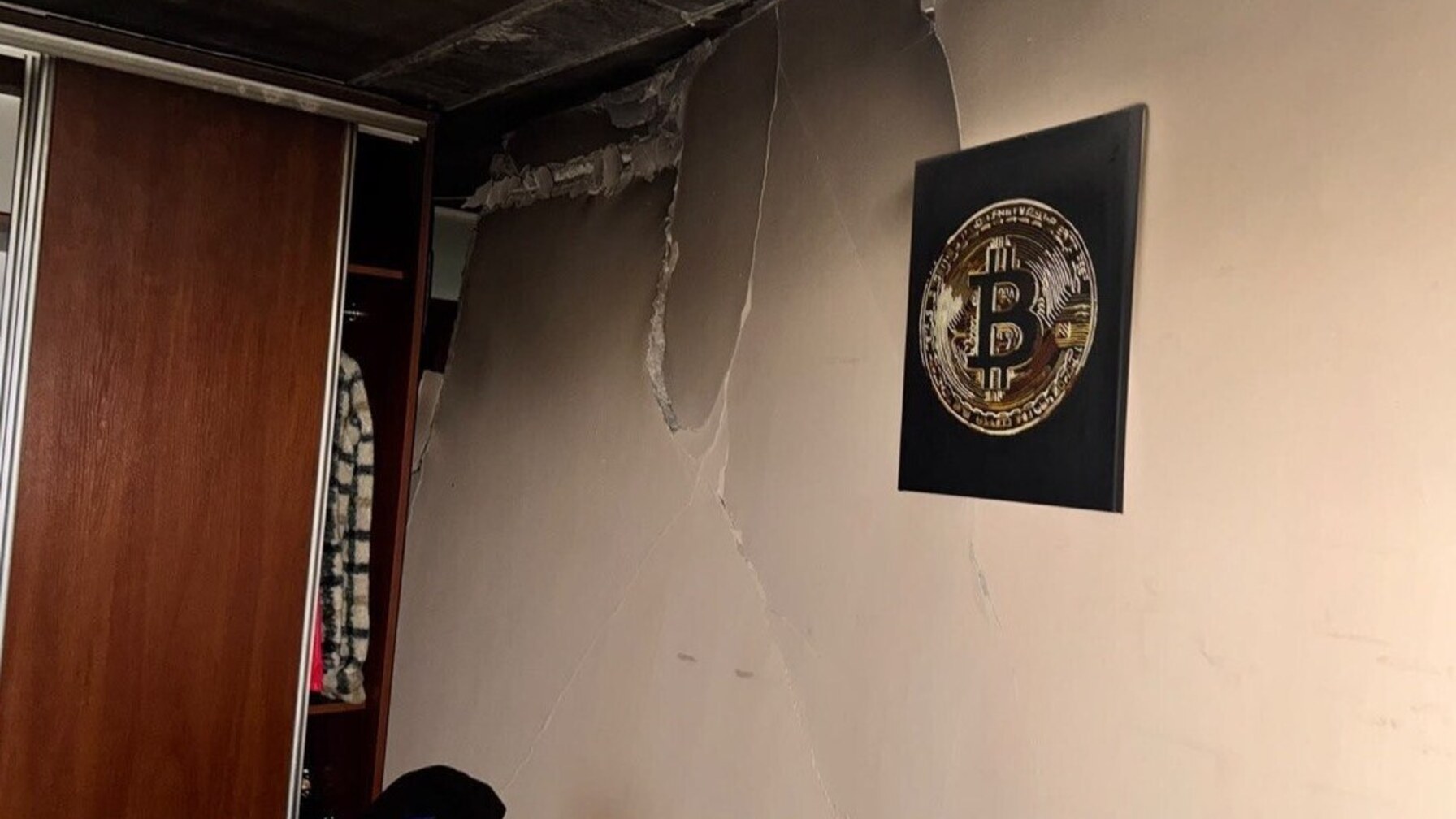 Вибух акумулятора скутера на балконі у Львові: збитки відшкодує власник