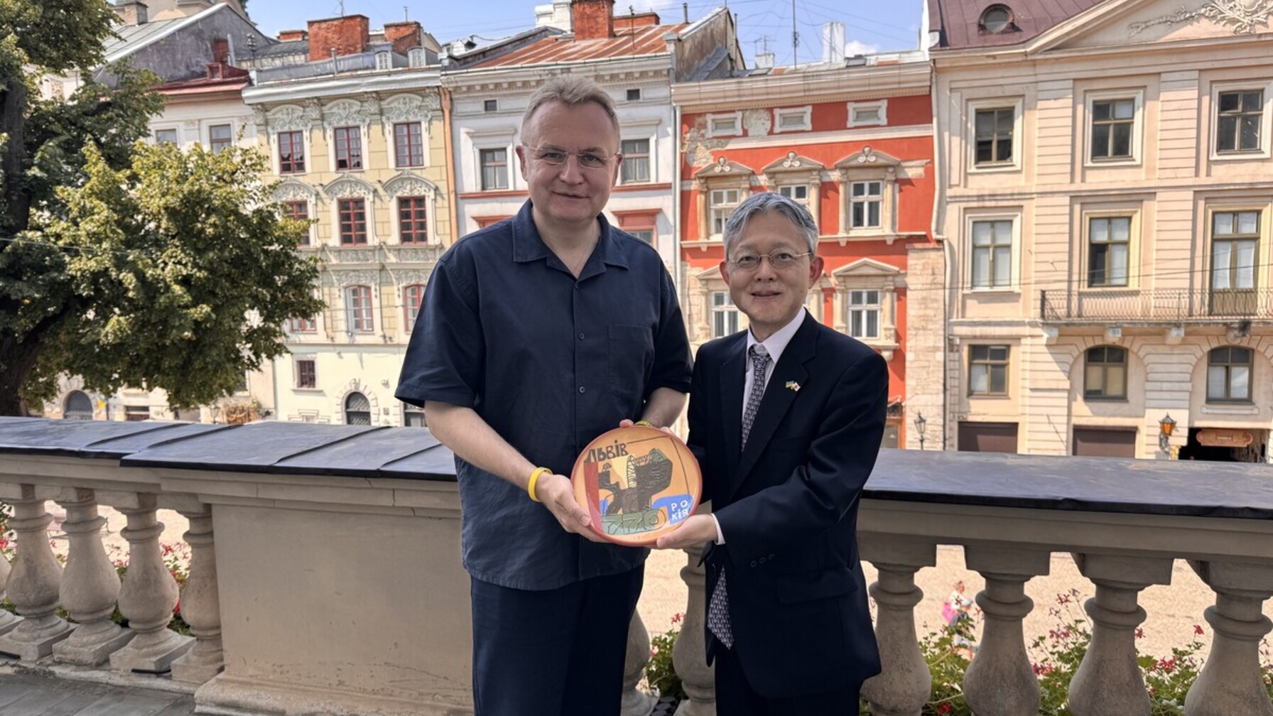Львів і Японія зміцнюють партнерство: бізнес-форум, Дні Японії та новий хірургічний корпус UNBROKEN