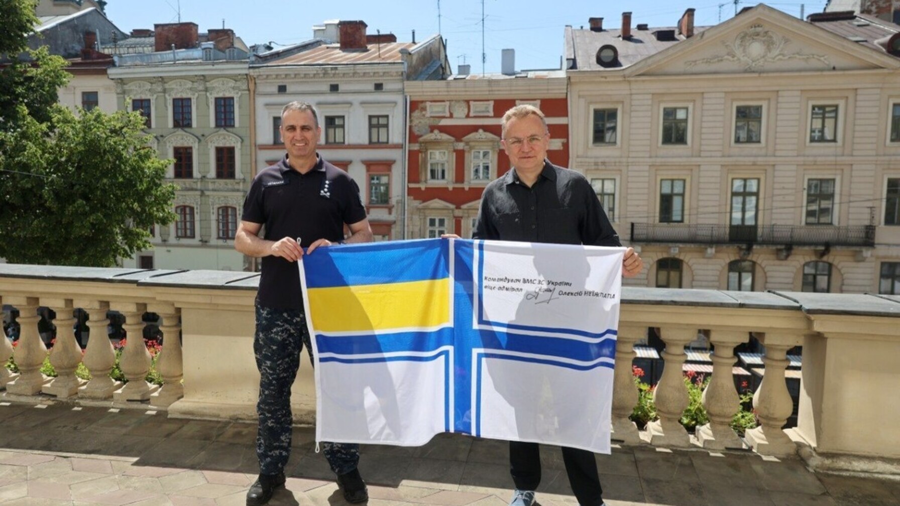 Командувач ВМС України Неїжпапа відвідав Львів і назвав місто опорою обороноздатності країни