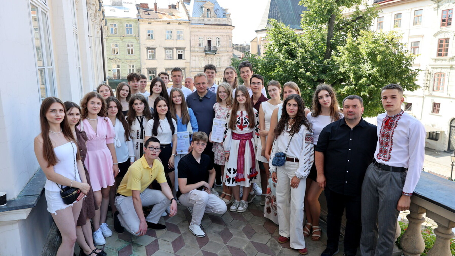 Львів нагородив 32 найкращих випускників НМТ: один здобув максимальні 800 балів