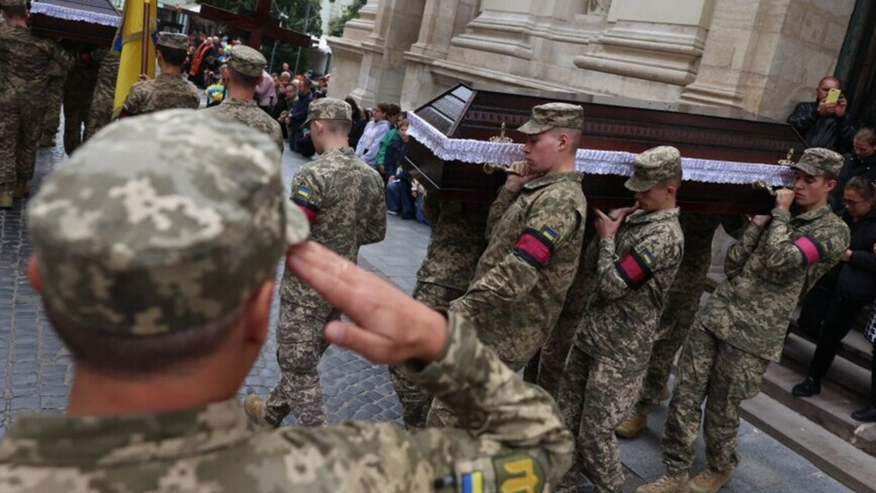 Львів проведе в останню путь двох захисників — Ярослава Мартина та Юрія Длугоша