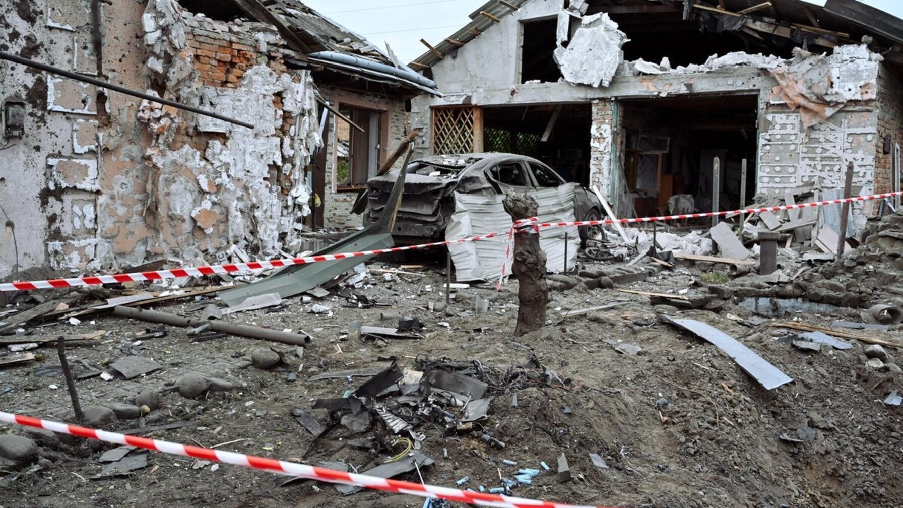 У Малехові через нічний обстріл пошкоджено десять приватних будинків