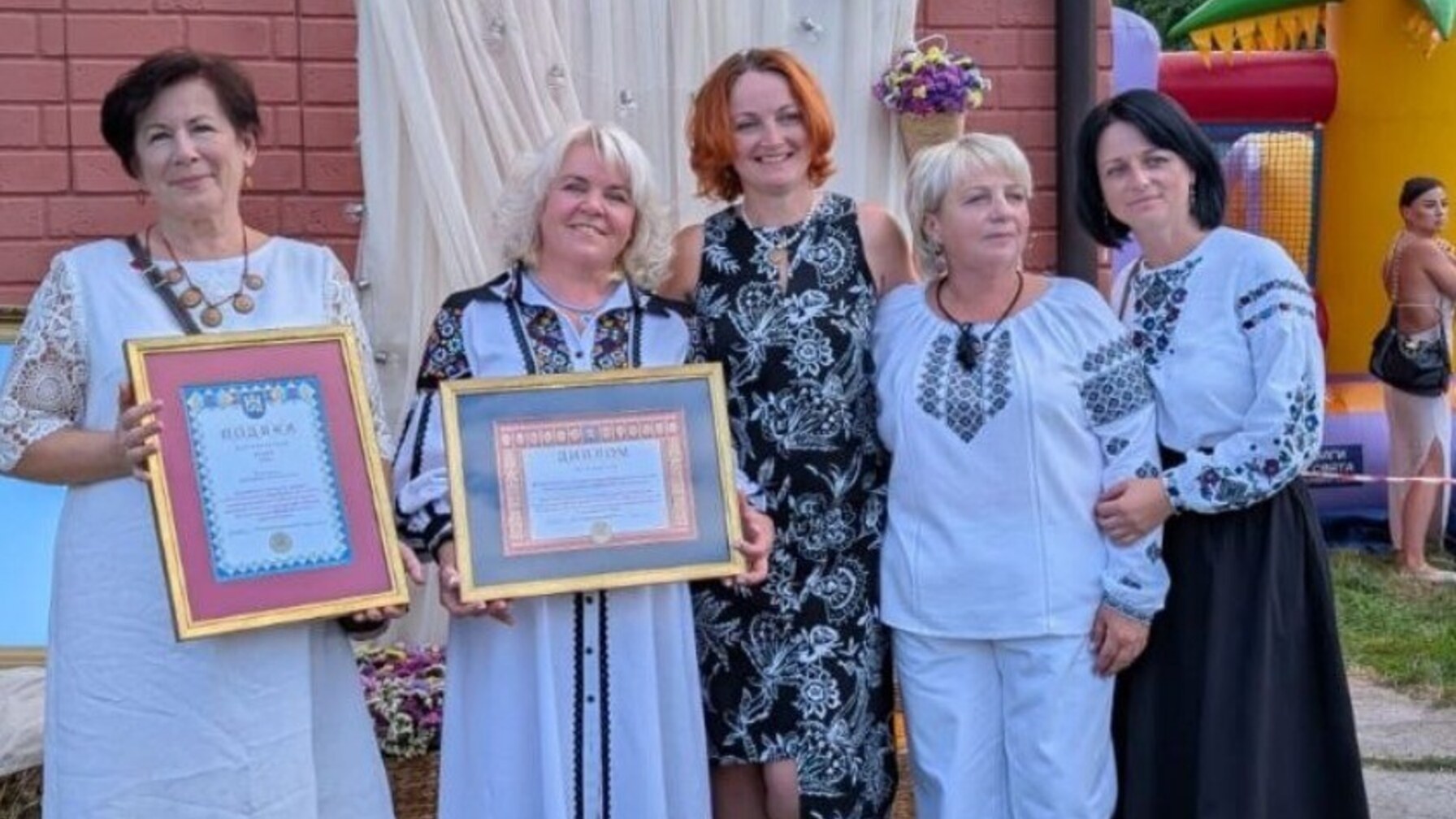 У Гряді відзначили День села: волонтерів та активістів громади нагородили за внесок у перемогу