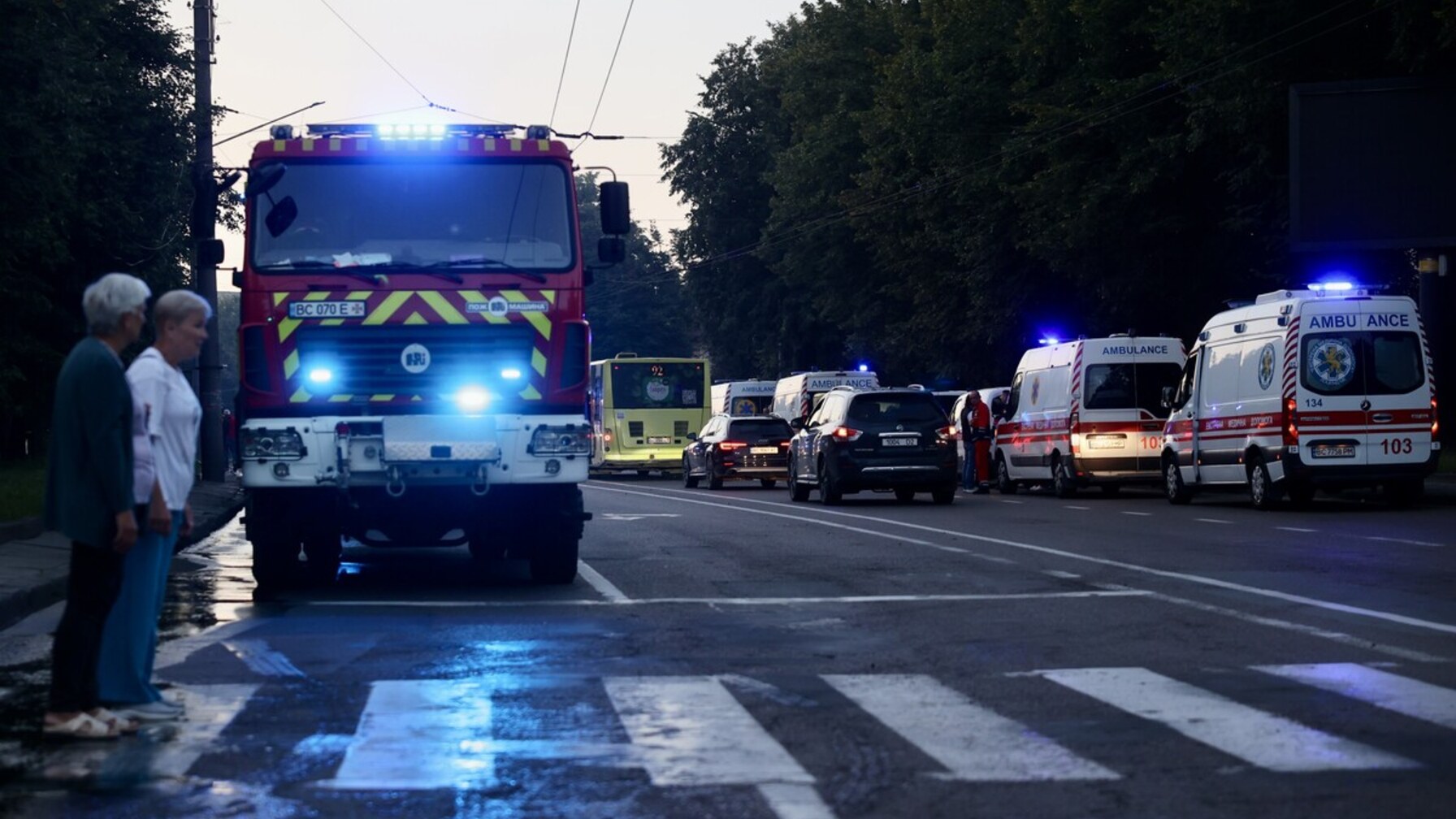 Семеро постраждалих від ракетного удару по Львову залишаються в лікарнях