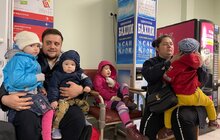 Фото 1: До Львова евакопотягом доправили 16 поранених діток