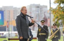 Фото 18: На площі перед Центром Довженка у Львові урочисто підняли Державний прапор