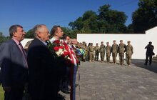 Фото 3: У Львові сьогодні вшанували пам'ять американських пілотів, які поховані на Личаківському кладовищі