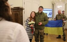 Фото 1: У львівській Ратуші одружилися військовий та волонтерка