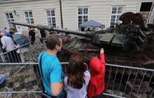Фото 4: Виставка зруйнованої російської техніки стоятиме у центрі Львова до кінця літа