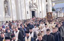 Фото 2: Сьогодні вулицями Львова пройшла Загальноміська Вервиця