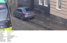 Фото 3: За вихідні працівники ЛКП «Львівавтодор» зафіксували 54 випадки порушення правил дорожнього руху через не належне паркування