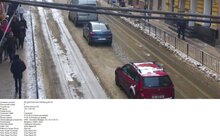 Фото 9: За вчорашній день працівники ЛКП «Львівавтодор» зафіксували 52 випадки порушень правил дорожнього руху через неналежне паркування