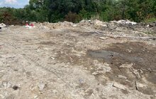 Фото 3: У районі вул. Пластової виявили підпал незаконно скинутого сміття: мерія звернулась в поліцію 