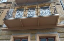 Фото 7: У будинку на вул. Джерельна, 43 відновили балкон, який обвалився влітку