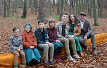 Фото 5: «Мамині очі»: львівські лікарі допомогли відновити зір мамі-виховательці 10 дітей (відео)