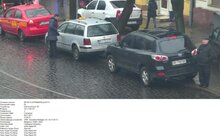 Фото 28: За минулі вихідні працівники ЛКП «Львівавтодор» зафіксували 53 випадки порушення правил дорожнього руху через неналежне паркування