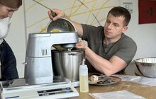 Фото 1: Студенти львівського профтеху долучилися до великодніх майстерок для військових