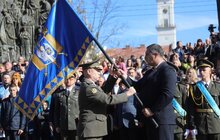 Фото 7: На площі біля пам’ятника Т. Шевченку відбулись урочистості з нагоди Дня захисника України