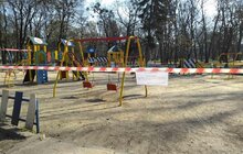 Фото 1: У Львові провели дезінфекцію парку ім. І. Франка та парку «Високий Замок»