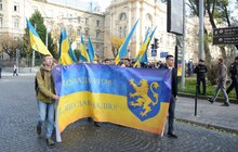 Фото 17: У Львові пішою ходою вшанували 100-річчя утворення Західноукраїнської Народної Республіки