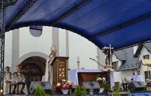 Фото 30: Сьогодні на парафії св. Папи Івана Павла ІІ освятили пам’ятник на його честь