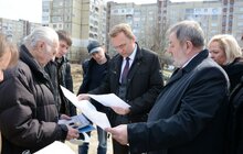 Фото 13: «На Сихові живе дуже багато людей і вони би хотіли скоріше займатися спортом на оновленому майданчику», - А. Садовий