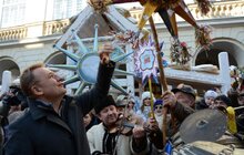 Фото 23: Звізду Миру та десятки інших різдвяних зірок пронесли Львовом учасники Ходи звіздарів