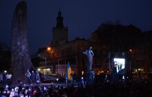 Фото 26: У Львові вшанували загиблих під час Революції Гідності