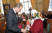 Фото 3: А. Садовий: «Сьогодні одну дитину виховати не просто, а виховати 5, 6, 7, 8, 10 дітей – це є подвиг»