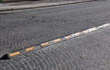 Фото 2: На пр.Свободи облаштовують окрему смугу для громадського транспорту