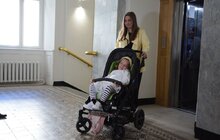 Фото 11: У Львові діти зі СМА створили картини на підтримку Вікторії Полюги: їх можна придбати, щоби врятувати дитину