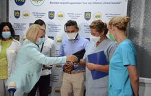 Фото 3: Вперше у Львові лікарі міської дитячої лікарні спільно з бельгійськими колегами провели кохлеарну імплантацію маленьким пацієнтам