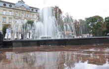 Фото 17: На площі перед Оперою облаштують «сухий» світломузичний фонтан