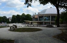 Фото 10: Ремонтні роботи біля Львівського цирку стартували.