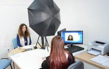 Фото 2: У ЦНАПах Львова надають послугу з оформлення та видачі паспортів