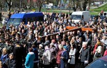 Фото 8: Вулицями Львова проходить традиційна Хресна дорога