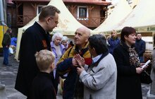 Фото 1: Для потребуючих мешканців міста провели спільний Великодній сніданок 