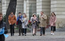 Фото 1: Міський голова Львова разом з юними «посадовцями» оглянув будівництво Молодіжного центру