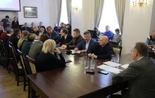 Фото 5: З 12 березня до 3 квітня у Львові призупиняють навчання усі навчальні заклади: школи, дитячі садочки, позашкілля