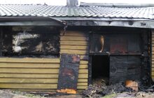 Фото 7: Під час пожежі в дерев'яній церкві Стрітення Господнього потерпілих немає