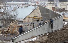 Фото 8: На Меморіалі пам’яті Героїв Небесної Сотні монтують портрети загиблих Героїв